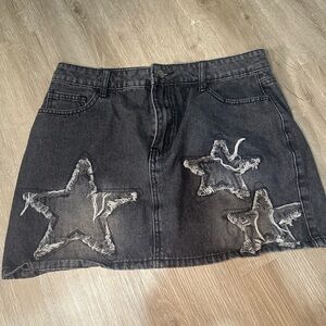 Hot Topic Grunge Denim Mini Skirt Star Distressed Y2K Dark Wash Large